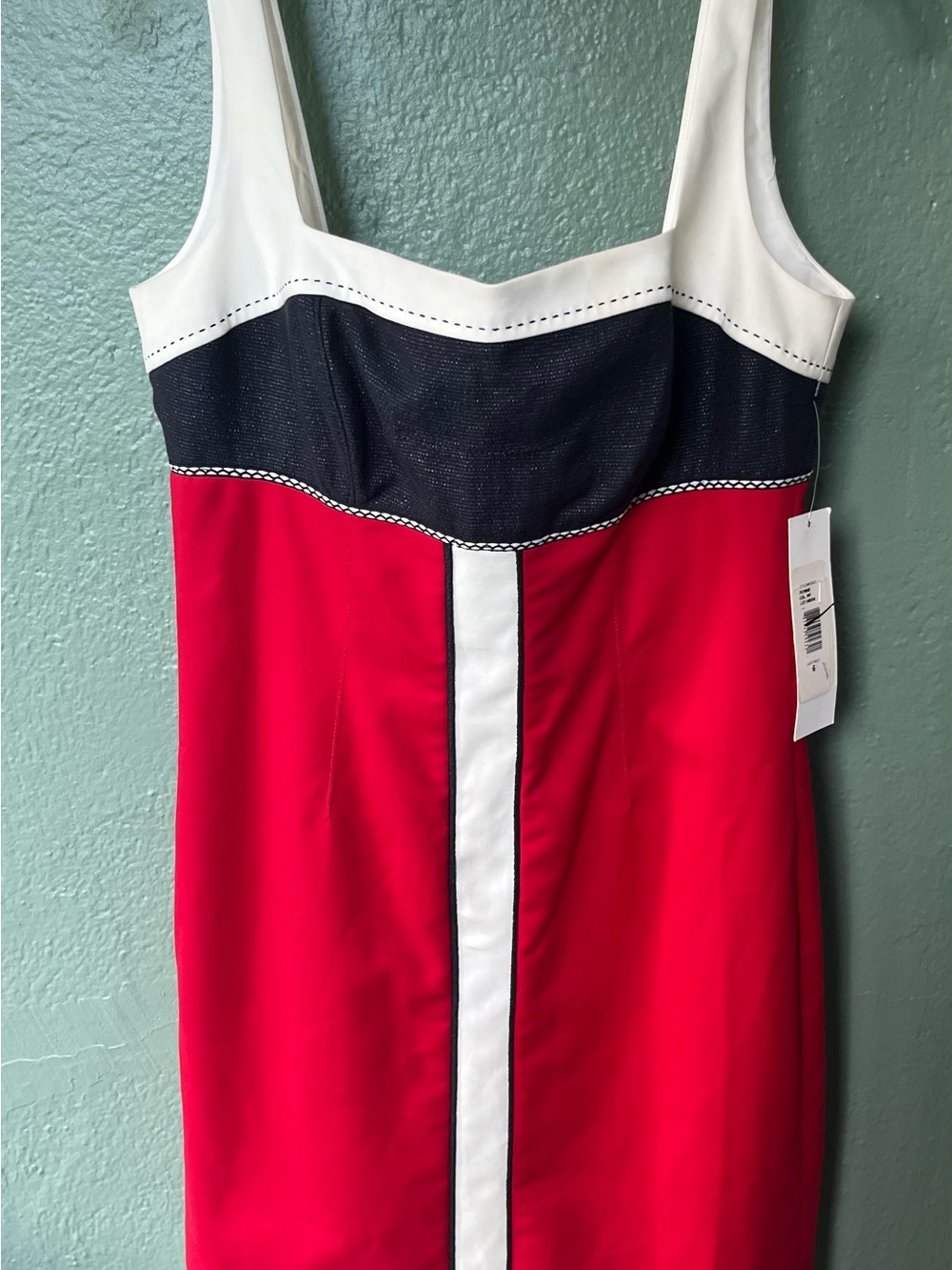 Badgley Mischka 60’s style Midi Dress with Color Block Accents
